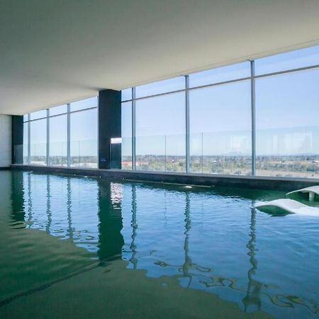 Mds Hotel Chillán Exterior foto The pool at the Ritz-Carlton, Perth